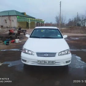Toyota Camry 2001