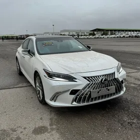 Lexus ES 350 2024