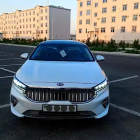 Kia Cadenza 2019