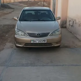 Toyota Camry 2005