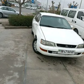 Toyota Corona 1995