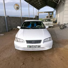 Toyota Camry 1999