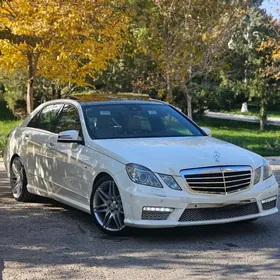 Mercedes-Benz E350 2011
