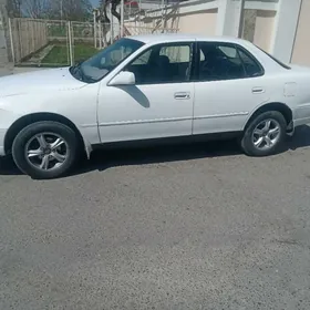 Toyota Camry 1995