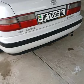 Toyota Corona 1995