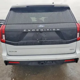 Ford Expedition 2025