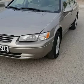 Toyota Camry 1998