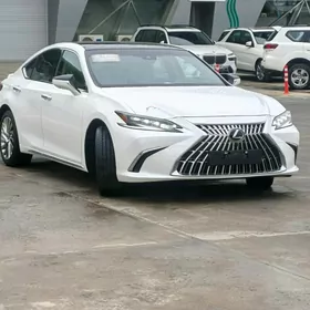 Lexus ES 350 2025
