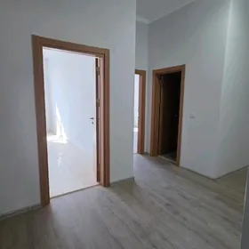 Elitga 2etaj 2komnat 81kw metr