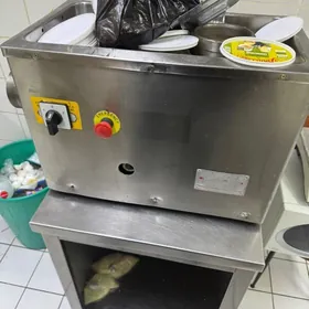 et maşyn мясорубка