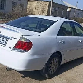Toyota Camry 2003