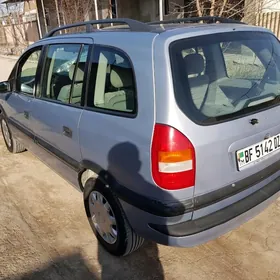 Opel Zafira 1999