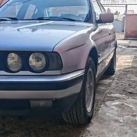 BMW 525 1992