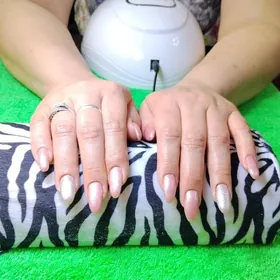 ногти/dyrnakçy