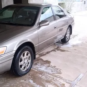 Toyota Camry 1997
