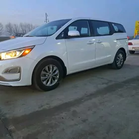 Kia Sedona 2020