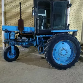 MTZ T-28 2009
