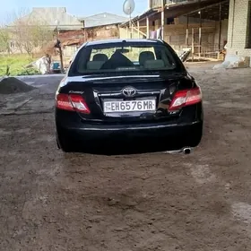Toyota Camry 2010