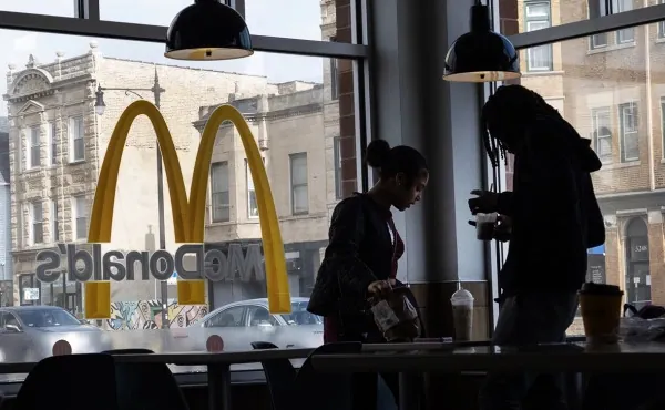 McDonald’s сохранил лидерство среди ресторанных брендов: его оценили в $42,6 млрд