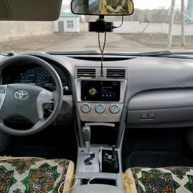 Toyota Camry 2011