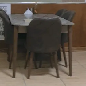 столы стуля