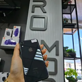 Iphone XR 79$