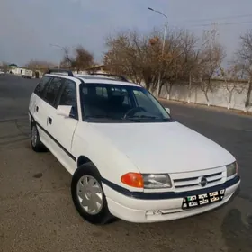 Opel Astra 1992
