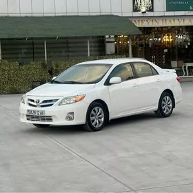 Toyota Corolla 2013