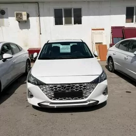 Hyundai Accent 2021