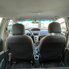 Toyota Yaris 2008