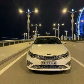 Kia Optima 2019
