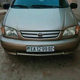 Toyota Sienna 2002