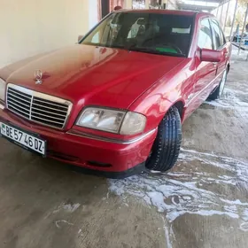 Mercedes-Benz 230E 1995