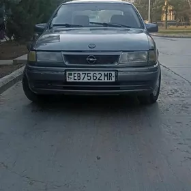 Opel Vectra 1992