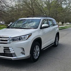 Toyota Highlander 2017