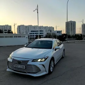 Toyota Avalon 2019