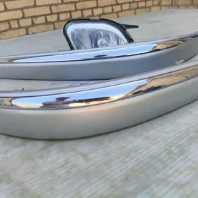 Mercedes Benz tumanka