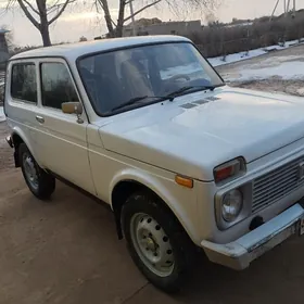 Lada Niva 2003