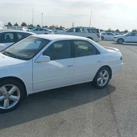 Toyota Camry 1997
