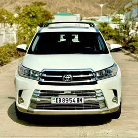 Toyota Highlander 2018