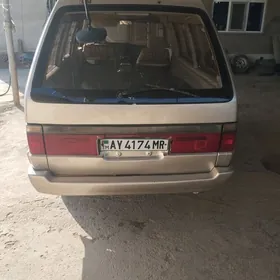 Toyota Town Ace 1989