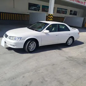Toyota Camry 1997