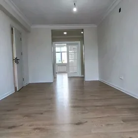  10 МКР 2 ЭТ 4 КОМ 72 М²