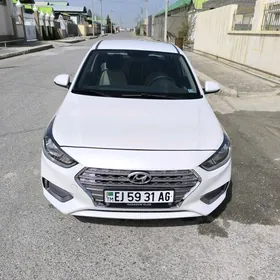 Hyundai Accent 2022