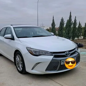 Toyota Camry 2016