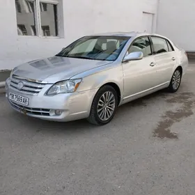 Toyota Avalon 2005