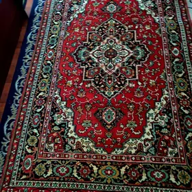 ковёр шерстяной.