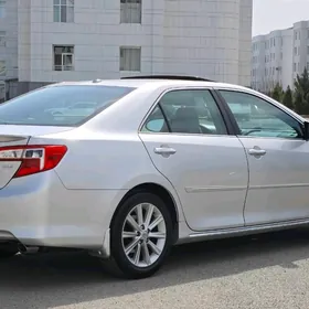 Toyota Camry 2014