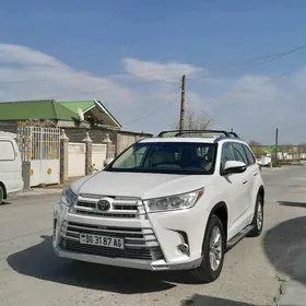 Toyota Highlander 2018