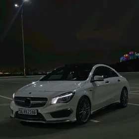 Mercedes-Benz CLA 2013